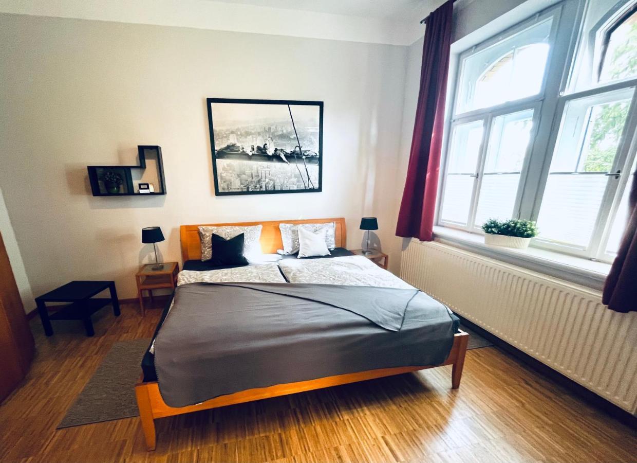 Schlosspark Apartment I 80Qm I 3 Betten I Bei Dresden Heidenau  Ngoại thất bức ảnh